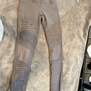 ALO Yoga Heather Gray Leggings